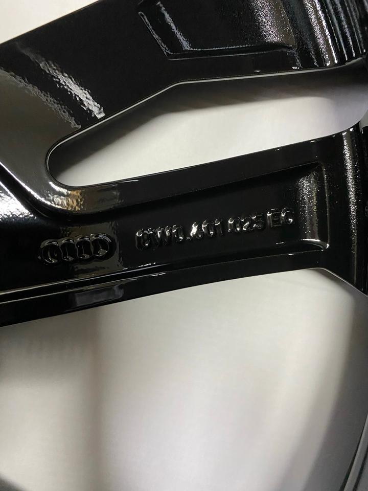 NEU Original Audi A5 S5 F5 8W 20 Zoll Felgen Alufelgen Schwarz 8W0601025EQ