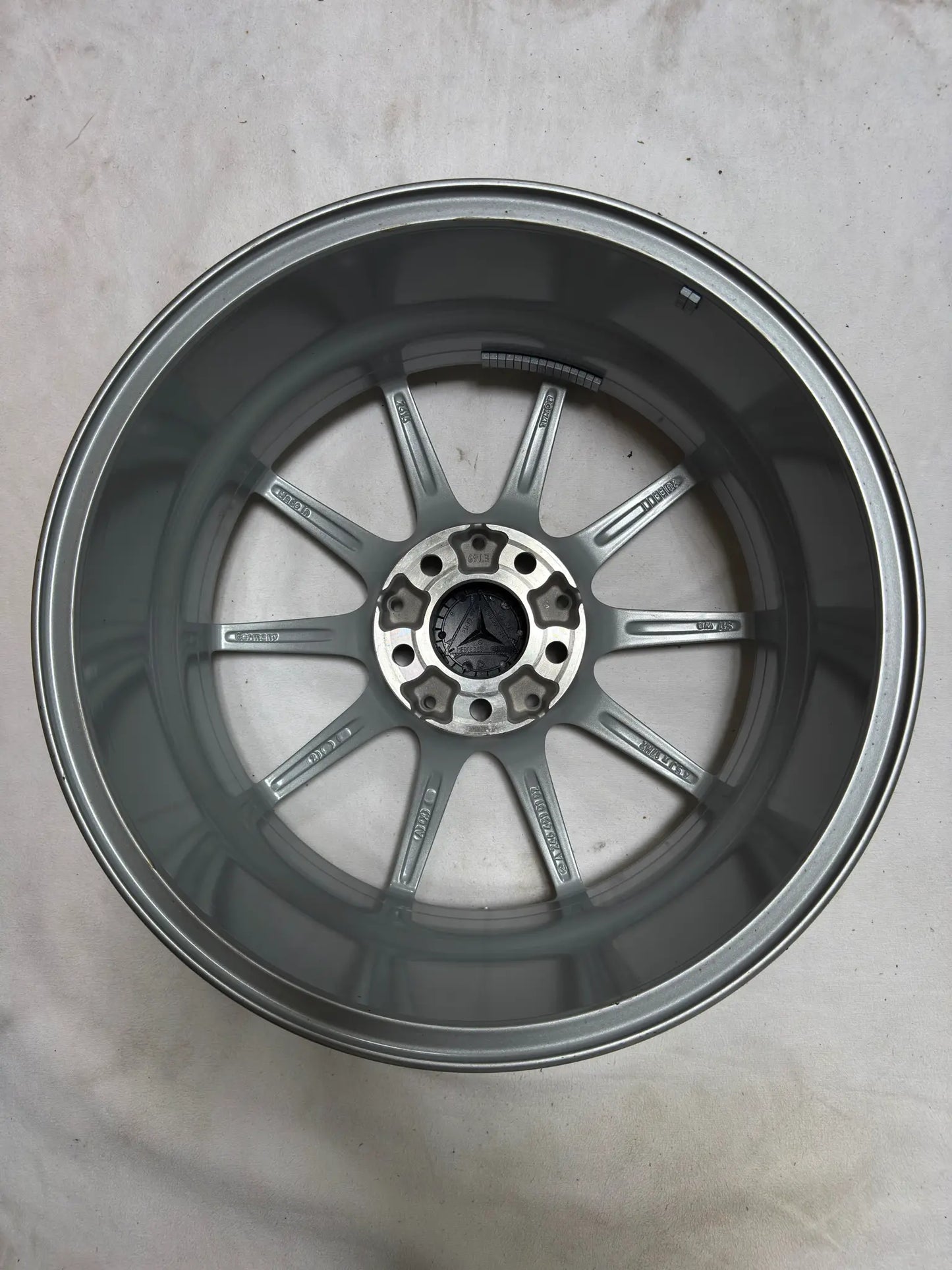 NEU Original Mercedes A-Klasse W176 B-Klasse W242 W246 CLA C117 17 Zoll Felge Alufelge A2464010102 Silber 6,5x17 ET49 Einzelfelge Ersatzfelge Limousine Coupé MwSt.