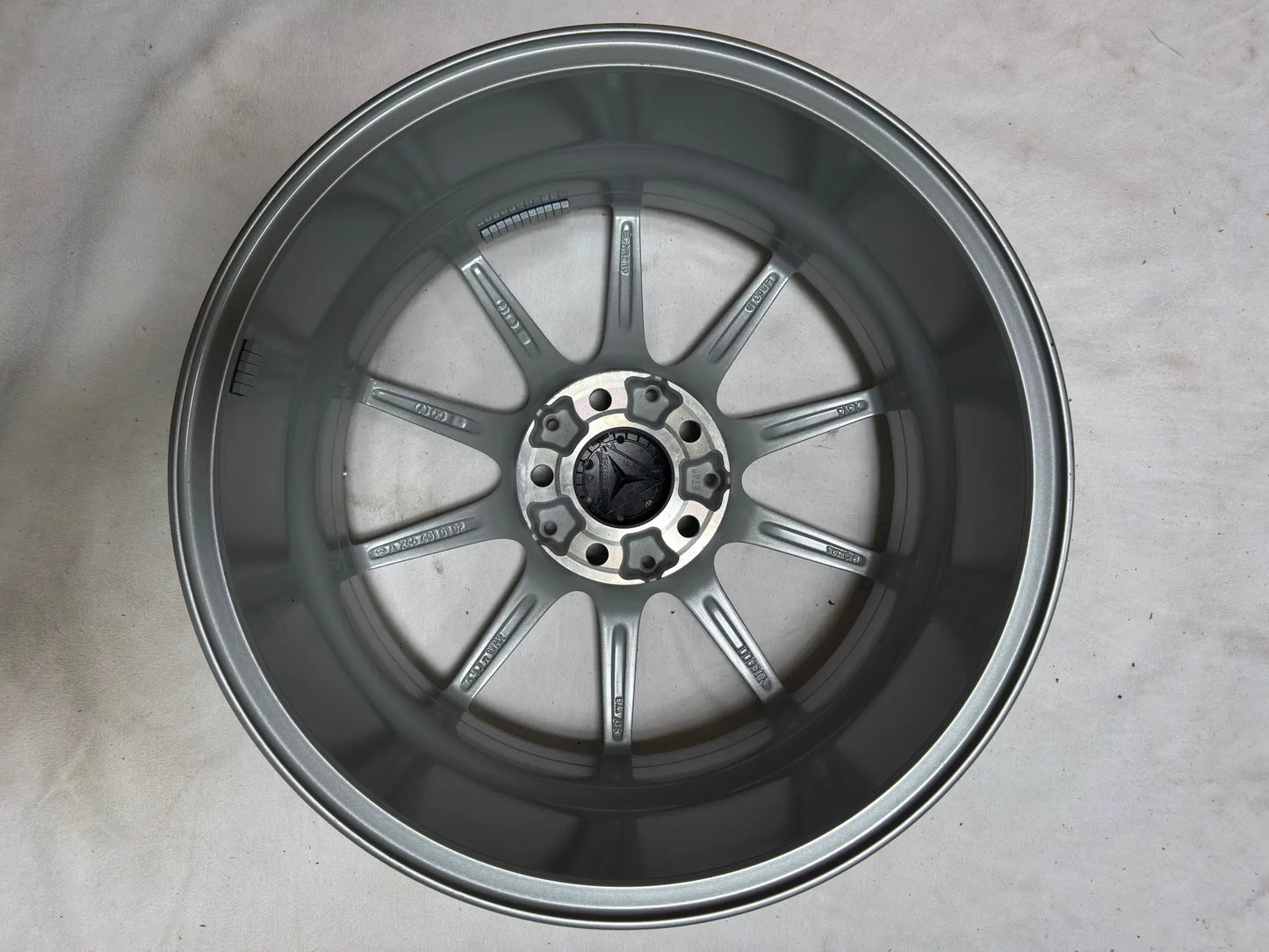 NEU Original Mercedes A-Klasse W176 B-Klasse W242 W246 CLA C117 17 Zoll Felge Alufelge A2464010102 Silber 6,5x17 ET49 Einzelfelge Ersatzfelge Limousine Coupé MwSt.