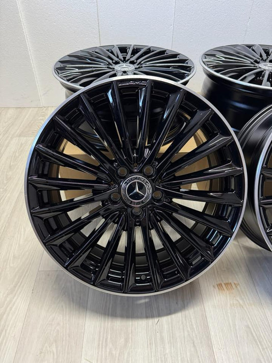 NEU* Original Mercedes A-Klasse W177 B-Klasse W247 CLA C118 19 Zoll AMG Felgen Alufelgen A1774014200 5x112 7,5x19 ET49 Schwarz Hochglanz glanzgedreht Coupé Limousine F2A F2B F2CLA