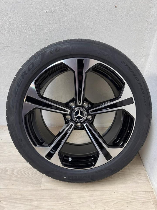 NEU Original Mercedes E-Klasse W 214 S 214 19 Zoll Sommerräder Sommerreifen Felgen