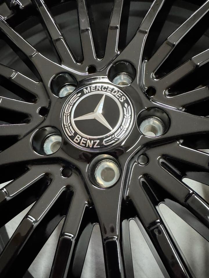 NEU Original Mercedes EQA H 243 EQB X 243 20 Zoll AMG Felgen Alufelgen Schwarz A2434010600
