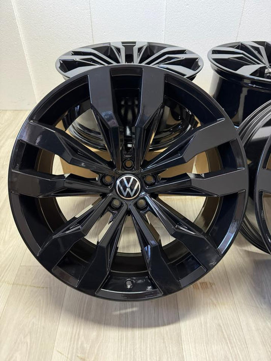 NEU Original VW Tiguan II 2 III 3 Allspace R-Line 20 Zoll Suzuka Felgen Alufelgen 5NA601025G
