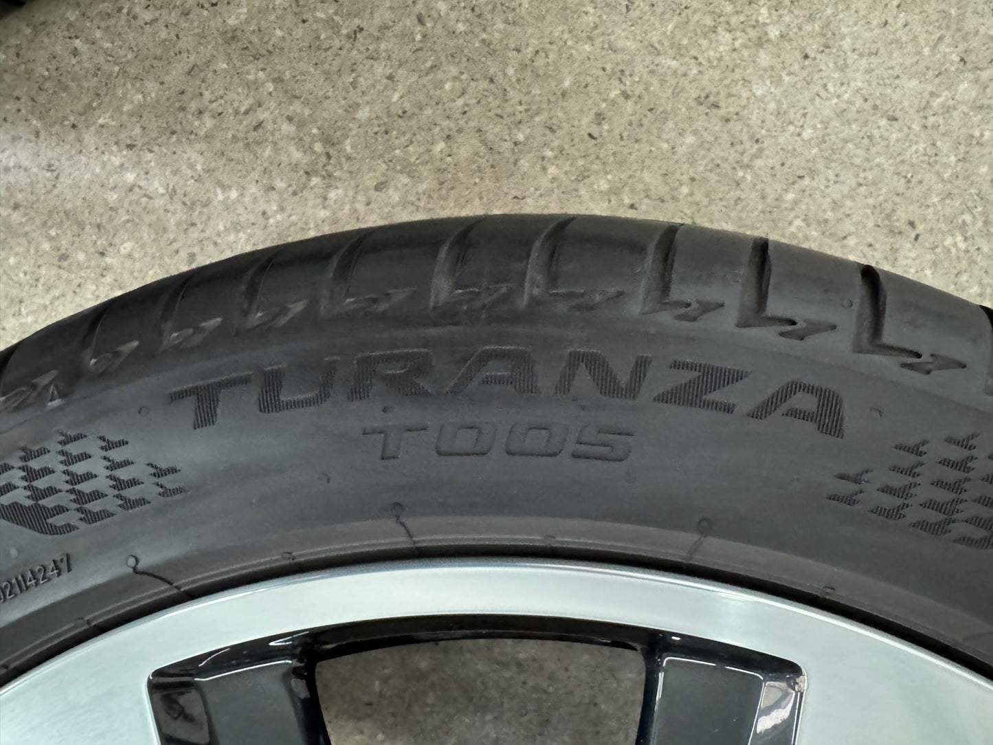 Original VW T7 Multivan Halmstad Sommerräder 7T0601025C 245/45 R19 Zoll Sommerreifen Felgen Alufelgen Bulli Van California Beach