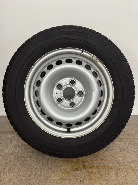 TOP 9 / 8 mm Original VW T5 T6 Transporter Kastenwagen 16 Zoll Winterräder Winterreifen Felgen 7F0601027 Stahlfelgen 6,5x16 ET51 205/65 R16 C 105 103T 5x120 Winterradsatz M+S