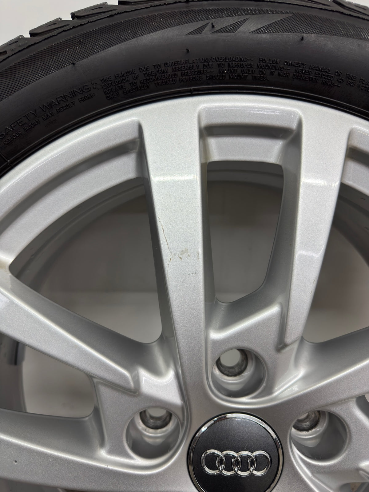 6,3 / 6mm Original Audi A3 S3 8V 17 Zoll Winterräder Winterreifen Felgen 8V0601025DH 205/50 R17 93H 5x112 Alufelgen 6x17 ET48 Silber Limousine Sportback Winterradsatz M+S MwSt.