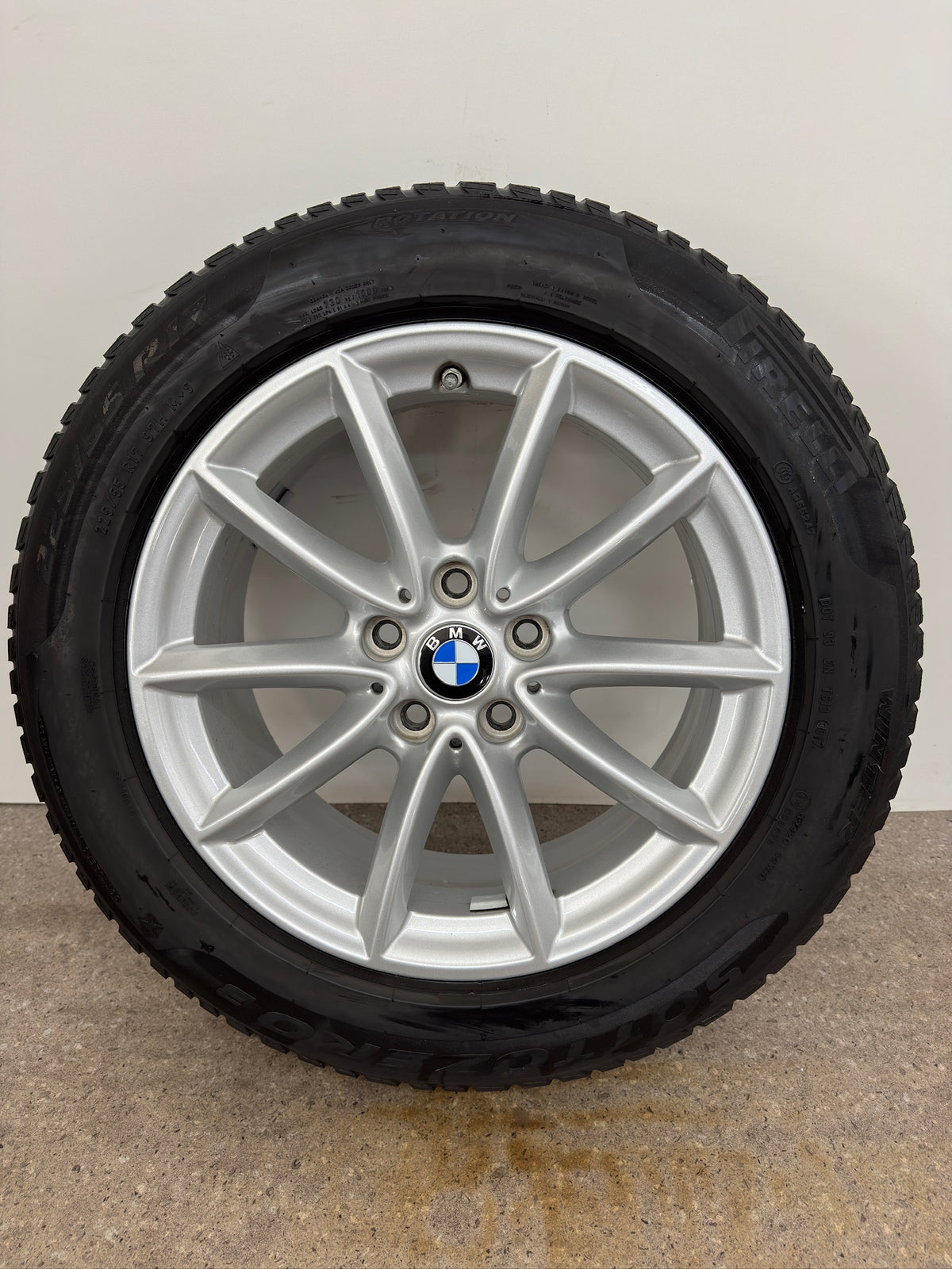 7 / 6 mm Original BMW X1 F48 X2 F39 Sty. 560 17 Zoll Winterräder Winterreifen Felgen 6856061 Alufelgen Styling RDKS RDCi 225/55 R17 97H 5x112 7,5x17 IS52 ET52 SUV Silber Winterradsatz MwSt.