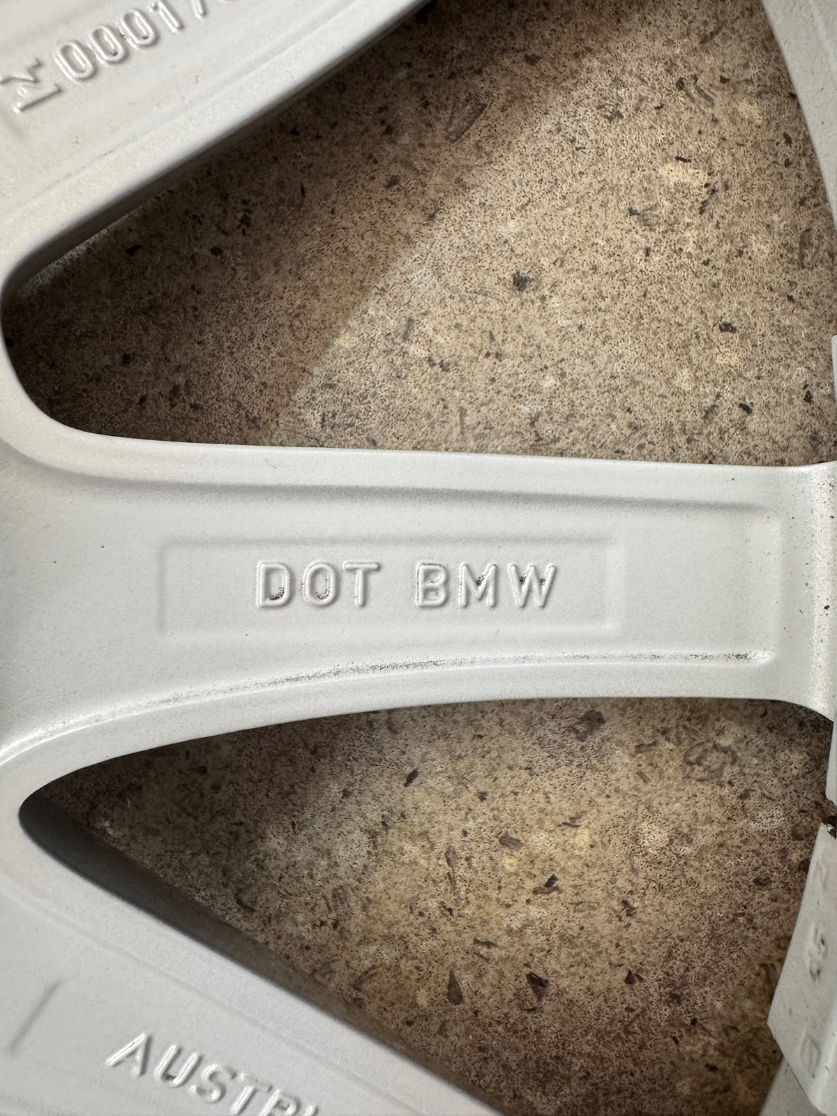 7 / 6 mm Original BMW X1 F48 X2 F39 Sty. 560 17 Zoll Winterräder Winterreifen Felgen 6856061 Alufelgen Styling RDKS RDCi 225/55 R17 97H 5x112 7,5x17 IS52 ET52 SUV Silber Winterradsatz MwSt.