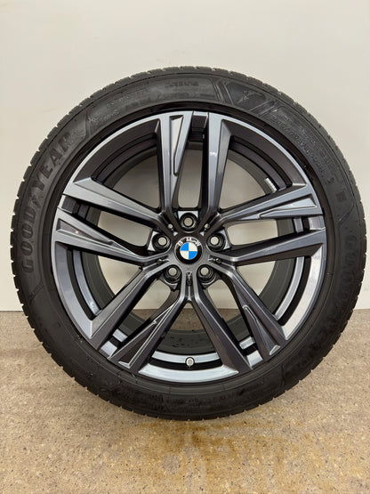7 / 6mm Original BMW i4 G26 Gran Coupé 18 Zoll Sty. 853 Winterräder Winterreifen Felgen 6896768 5A1E212 Alufelgen 245/45 R18 100H M+S Styling Gunmetal Winterradsatz MwSt.