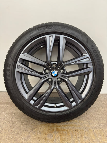 7 / 6mm Original BMW i4 G26 Gran Coupé 18 Zoll Sty. 853 Winterräder Winterreifen Felgen 6896768 5A1E212 Alufelgen 245/45 R18 100H M+S Styling Gunmetal Winterradsatz MwSt.