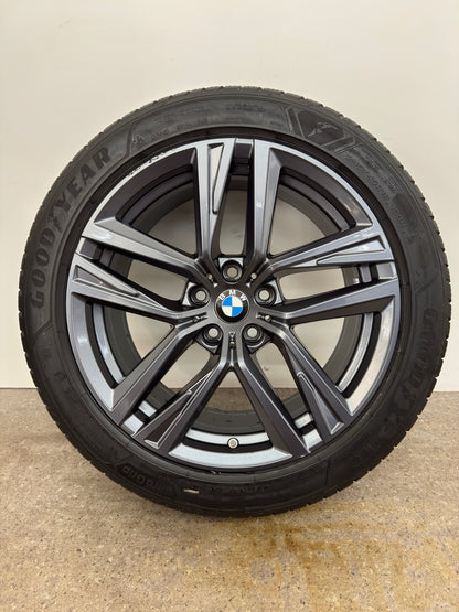 7 / 6mm Original BMW i4 G26 Gran Coupé 18 Zoll Sty. 853 Winterräder Winterreifen Felgen 6896768 5A1E212 Alufelgen 245/45 R18 100H M+S Styling Gunmetal Winterradsatz MwSt.