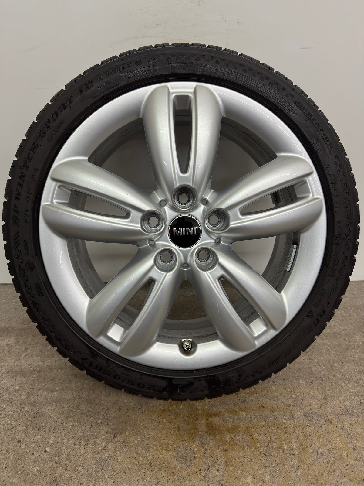 7mm Original Mini Cooper S One F55 F56 F57 Spoke 501 17 Zoll Winterräder Winterreifen Felgen 6855107 Alufelgen 205/45 R17 88V Silber M+S Track JCW 5x112 Winterradsatz MwSt.