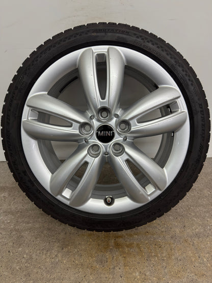 7mm Original Mini Cooper S One F55 F56 F57 Spoke 501 17 Zoll Winterräder Winterreifen Felgen 6855107 Alufelgen 205/45 R17 88V Silber M+S Track JCW 5x112 Winterradsatz MwSt.