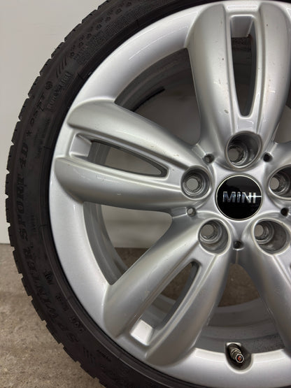 7mm Original Mini Cooper S One F55 F56 F57 Spoke 501 17 Zoll Winterräder Winterreifen Felgen 6855107 Alufelgen 205/45 R17 88V Silber M+S Track JCW 5x112 Winterradsatz MwSt.