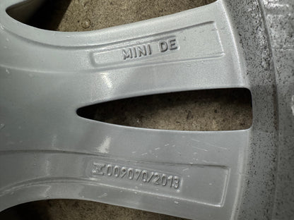 7mm Original Mini Cooper S One F55 F56 F57 Spoke 501 17 Zoll Winterräder Winterreifen Felgen 6855107 Alufelgen 205/45 R17 88V Silber M+S Track JCW 5x112 Winterradsatz MwSt.