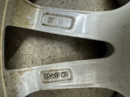 8 / 7mm VW Golf VII 7 Audi A3 8V Seat Leon 5F Skoda Octavia 5E 17 Zoll Winterräder Winterreifen Felgen Alufelgen 225/45 R17 91H III 3 AU Silber M+S KBA 50565 Winterradsatz
