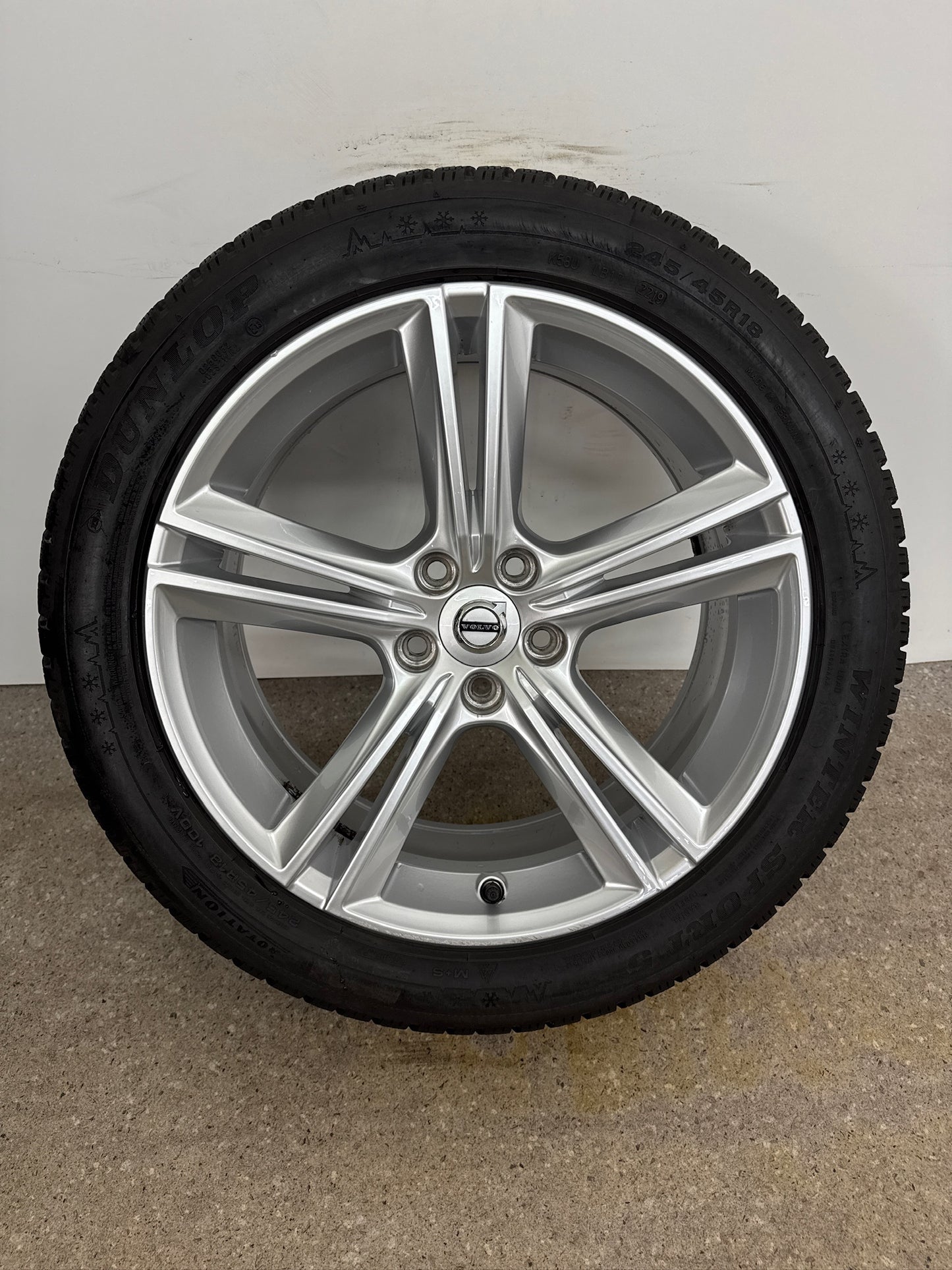 8,8-8,3mm Original Volvo V90 S90 18 Zoll Winterräder Winterreifen Felgen 31362839 Alufelgen Silber M+S Limousine Kombi 245/45 R18 100V M+S 8x18 ET42 5x108 Winterradsatz MwSt. ausweisbar