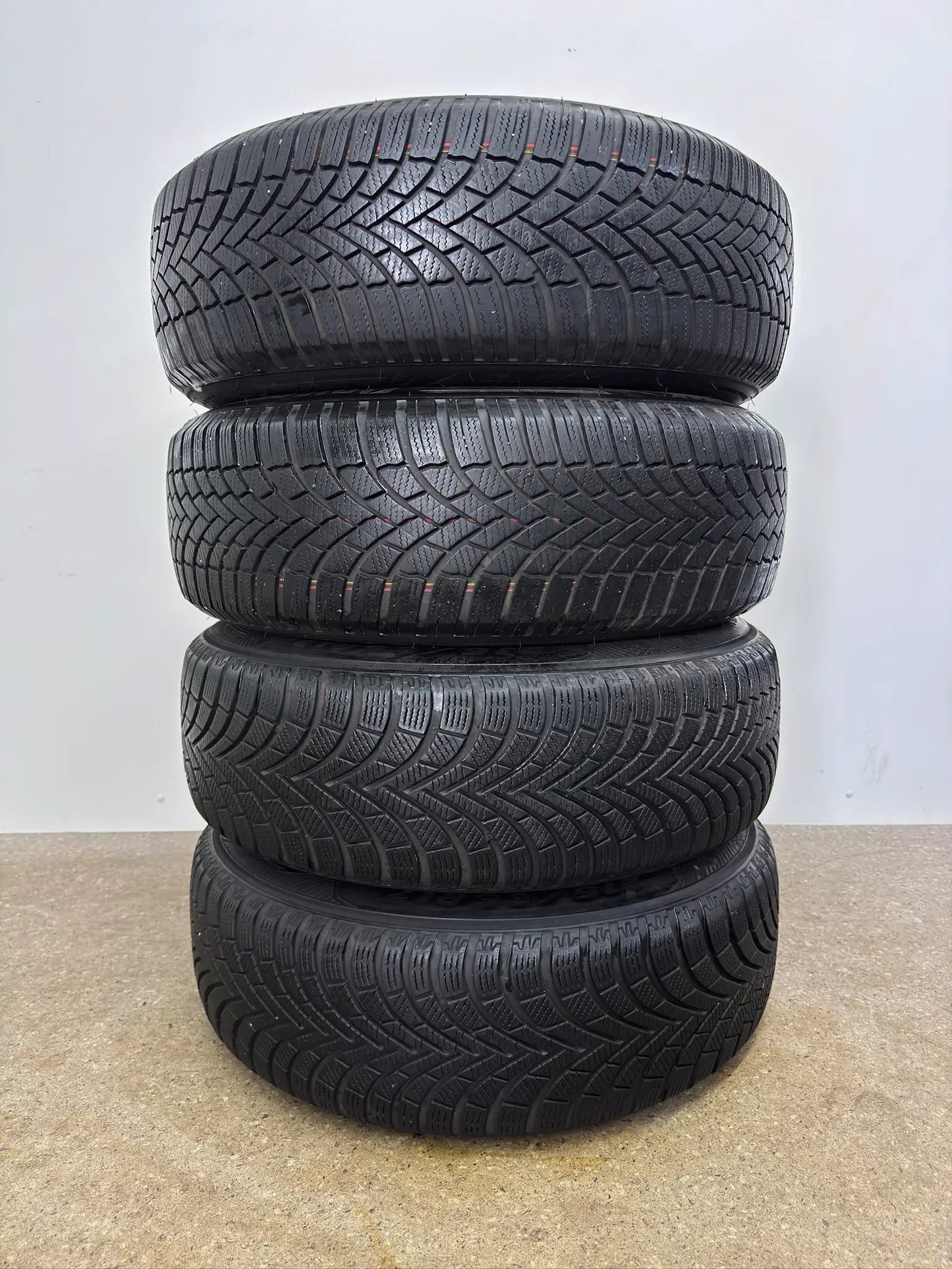 Audi Q3 F3 Seat Tarraco KN KN2 Skoda Kodiaq I 1 NS VW Tiguan II 2 5N AD1 17 Zoll Winterräder Winterreifen Felgen Alufelgen Schwarz 215/65 R17 103H 103V M+S KBA 50635 SUV Winterradsatz