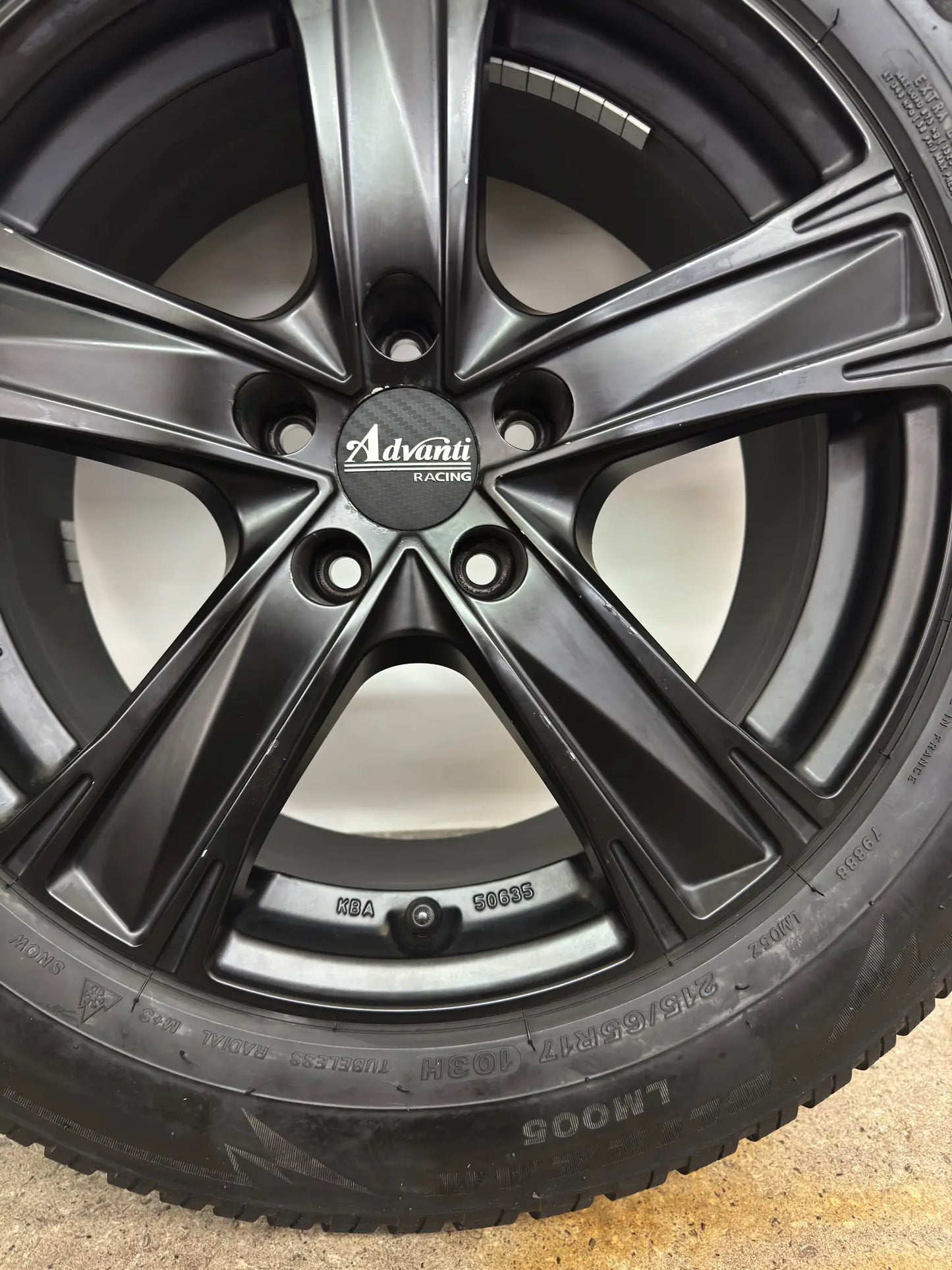 Audi Q3 F3 Seat Tarraco KN KN2 Skoda Kodiaq I 1 NS VW Tiguan II 2 5N AD1 17 Zoll Winterräder Winterreifen Felgen Alufelgen Schwarz 215/65 R17 103H 103V M+S KBA 50635 SUV Winterradsatz