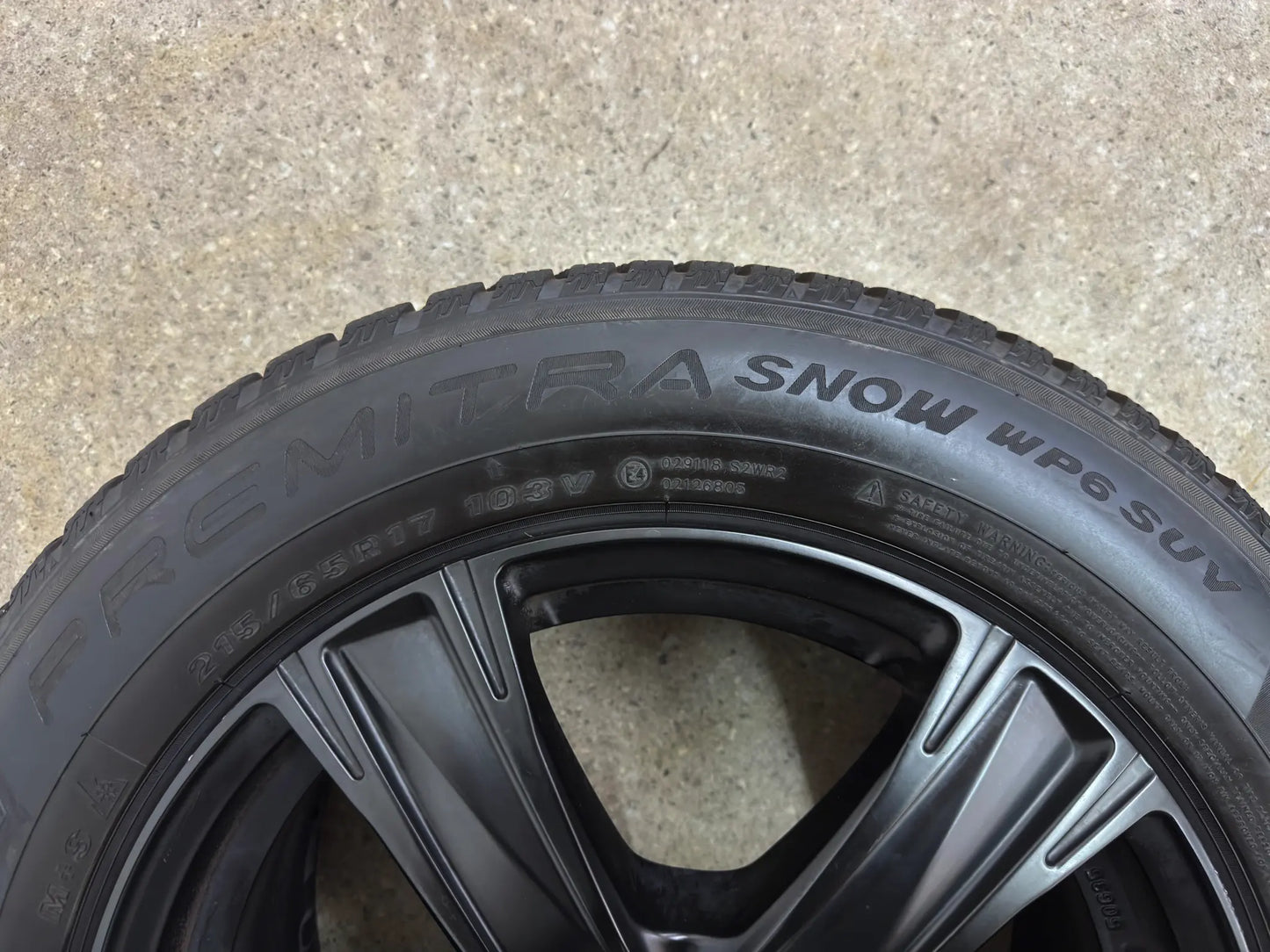 Audi Q3 F3 Seat Tarraco KN KN2 Skoda Kodiaq I 1 NS VW Tiguan II 2 5N AD1 17 Zoll Winterräder Winterreifen Felgen Alufelgen Schwarz 215/65 R17 103H 103V M+S KBA 50635 SUV Winterradsatz