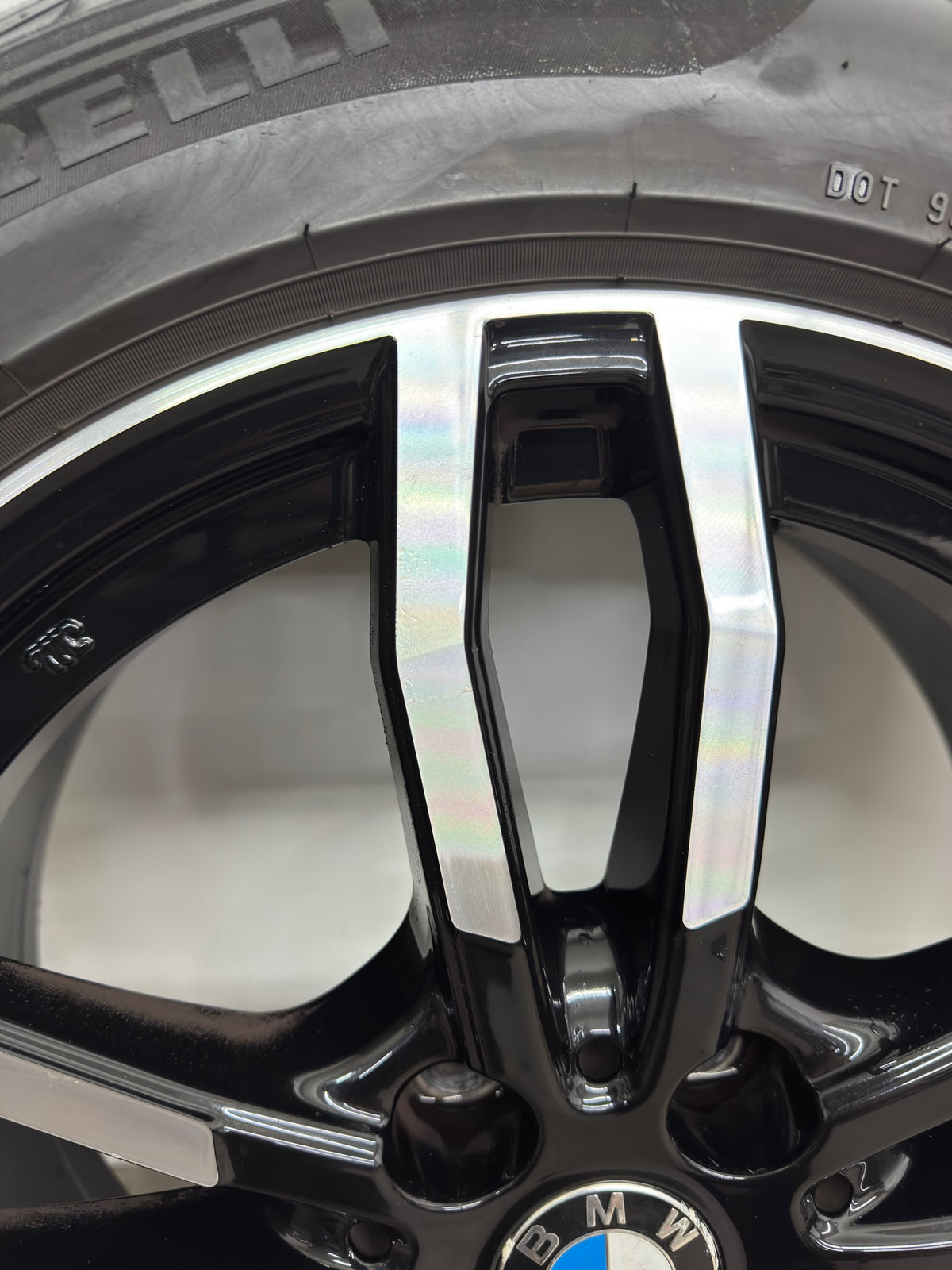 TOP ZUSTAND BMW X1 F48 X2 F39 Mini Countryman F60 17 Zoll Winterräder Winterreifen Felgen Alufelgen 205/60 R17 93H KBA 50750 M+S Schwarz Bicolor RDKS RDCi Pirelli * SUV Winterradsatz MwSt.