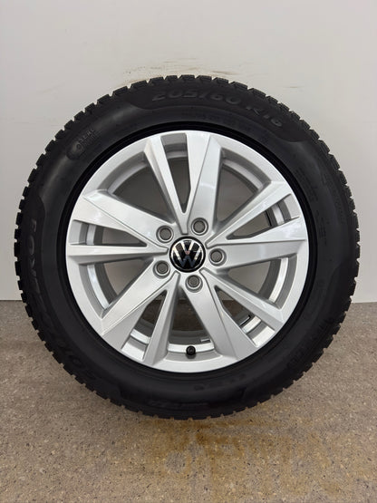 DOT2023 Original VW Touran II 2 5T 16 Zoll Karlstad Winterräder Winterreifen Felgen 5TA601025Q Alufelgen 6,5x16 ET48 5x112 205/60 R16 96H Silber Winterradsatz MwSt. ausweisbar