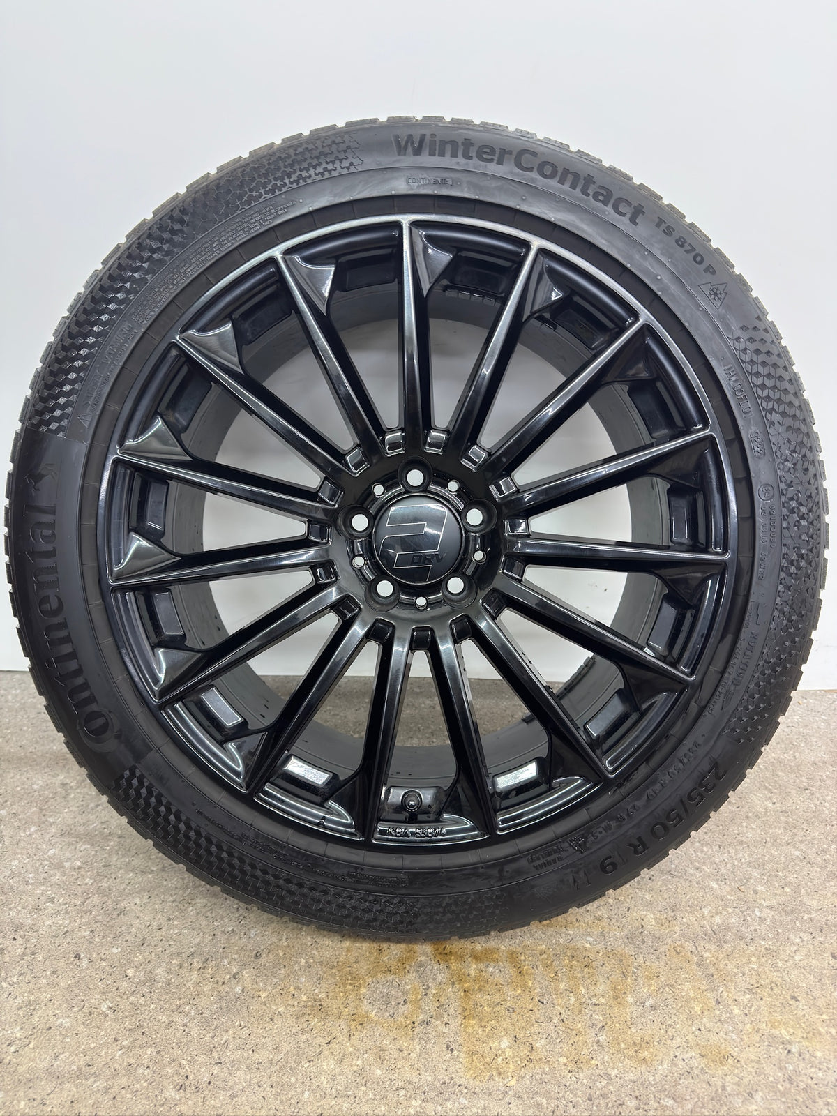 DOT22 8 / 7-6,5mm VW Tiguan R-Line II 2 AD1 5N III 3 CTI Skoda Kodiaq I 1 NS PS Seat Tarraco FR KN2 Cupra Terramar KP Audi Q3 F3 235/50 R19 Zoll Winterräder Winterreifen Felgen Alufelgen Schwarz