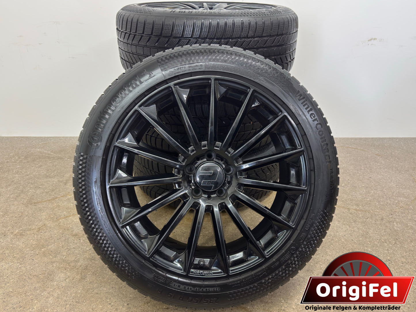DOT22 8 / 7-6,5mm VW Tiguan R-Line II 2 AD1 5N III 3 CTI Skoda Kodiaq I 1 NS PS Seat Tarraco FR KN2 Cupra Terramar KP Audi Q3 F3 235/50 R19 Zoll Winterräder Winterreifen Felgen Alufelgen Schwarz