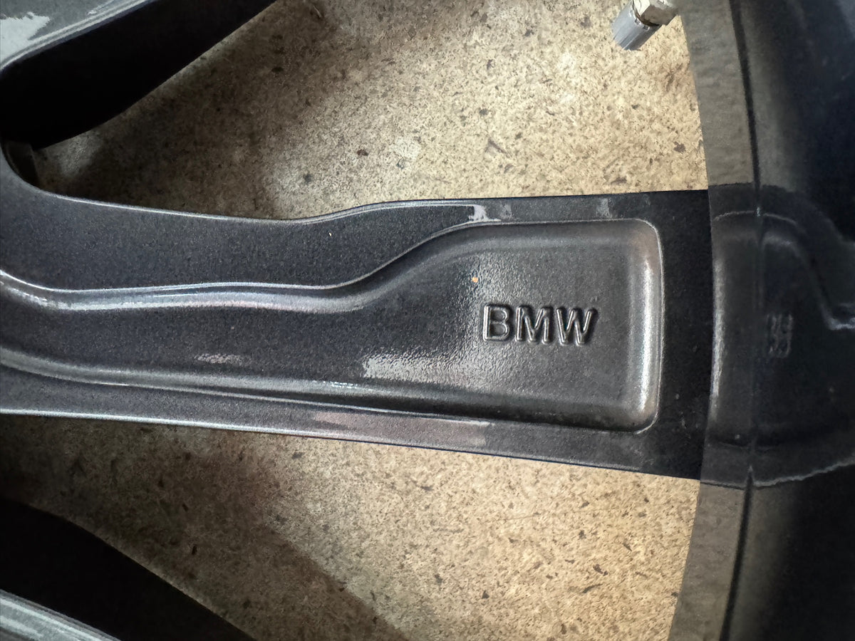 DOT23 Original BMW X5 G05 X6 G06 Sty. M 740M 20 Zoll Winterräder Winterreifen Felgen 8071996 8071997 Alufelgen 275/45 R20 110V 305/40 R20 112V M+S Sytling M Sport SUV RSC RFT Winterradsatz