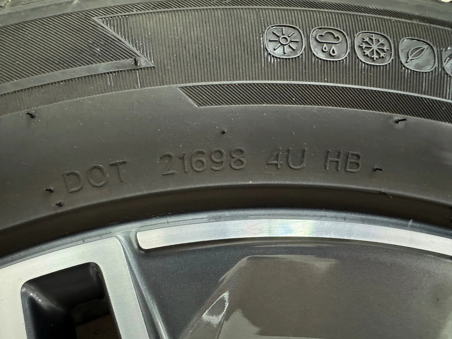 DOT23 Original Mercedes GLC X 253 C 253 19 Zoll AMG Ganzjahresreifen Allwetterreifen A2534015300 Felgen Alufelgen 235/55 R19 105W RDKS RDC M+S Coupé SUV Ganzjahresradsatz Hankook