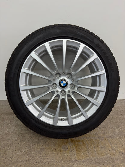 WIE NEU DOT24/23 Original BMW 5er G30 G31 Styling 619 18 Zoll Winterräder Winterreifen Felgen 6861224 Alufelgen 245/45 R18 100V Silber Vielspeiche 8x18 ET30 IS30 Limousine Touring Winterradsatz MwSt.