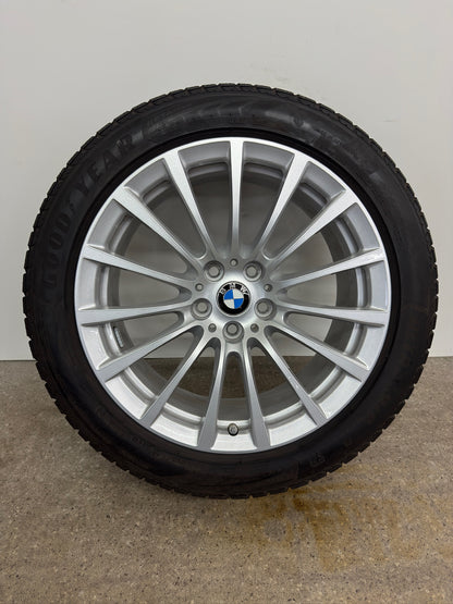 WIE NEU DOT24/23 Original BMW 5er G30 G31 Styling 619 18 Zoll Winterräder Winterreifen Felgen 6861224 Alufelgen 245/45 R18 100V Silber Vielspeiche 8x18 ET30 IS30 Limousine Touring Winterradsatz MwSt.