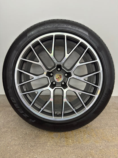 DOT24/25 Original Porsche Macan RS Spyder 95B 20 Zoll Sommerreifen Sommerräder Felgen Alufelgen 95B601025BP 95B601025BQ I 1 II 2 III 3 GTS Sport Turbo 265/45 R20 104Y 295/40 R20 106Y