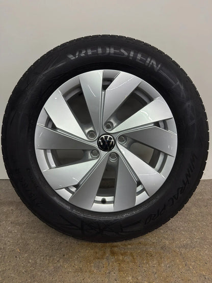 DOT25 Original VW Tiguan II 2 III 3 CTI Tayron R4 17 Zoll Bari Winterräder Winterreifen Felgen 571601025 Alufelgen 215/65 R17 99H M+S Allspace AD1 5NA Winterradsatz SUV MwSt.