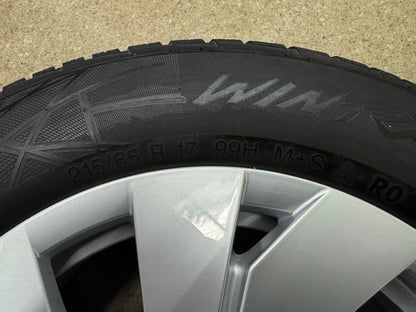 DOT25 Original VW Tiguan II 2 III 3 CTI Tayron R4 17 Zoll Bari Winterräder Winterreifen Felgen 571601025 Alufelgen 215/65 R17 99H M+S Allspace AD1 5NA Winterradsatz SUV MwSt.