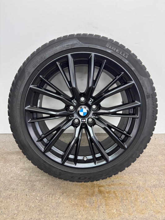 GUTER ZUSTAND Original BMW 2er G42 3er G20 G21 4er G22 G23 18 Zoll M 796M Winterräder Winterreifen Felgen 6885305 6885306 Alufelgen Schwarz 225/45 R18 95V 255/40 R18 99V RunFlat RFT RSC * MwSt.