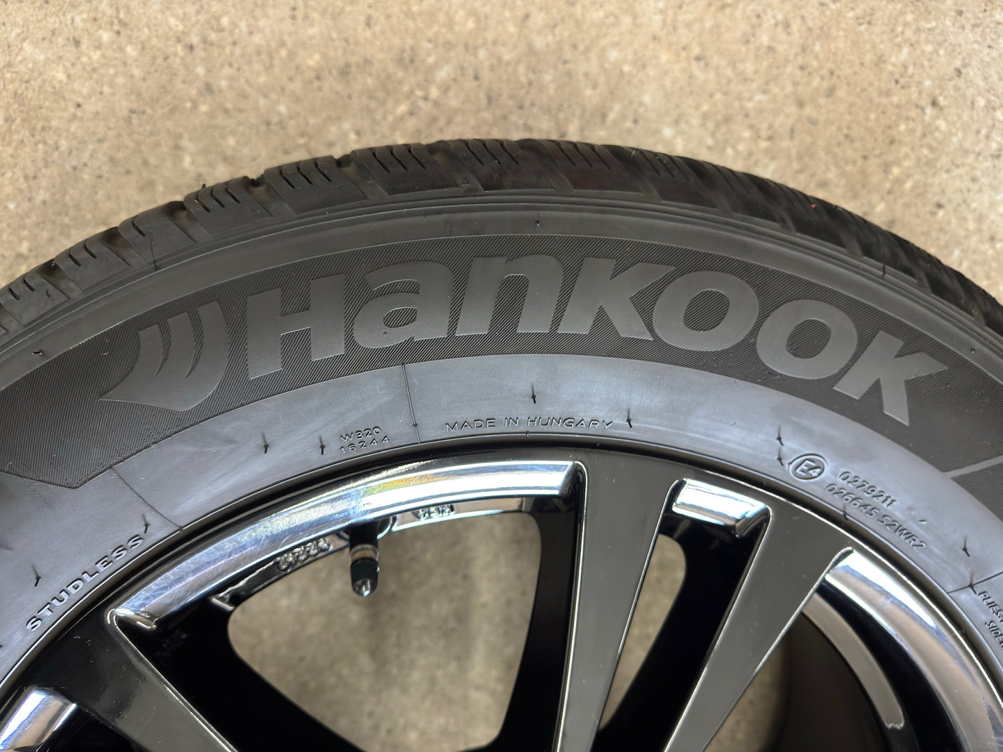 Hyundai Tuncson III 3 TL 17 Zoll Winterräder Winterreifen Felgen Alufelgen Schwarz Hochglanz SUV 225/60 R17 99H M+S KBA52249 7x17 ET47 Winterradsatz MwSt. ausweisbar