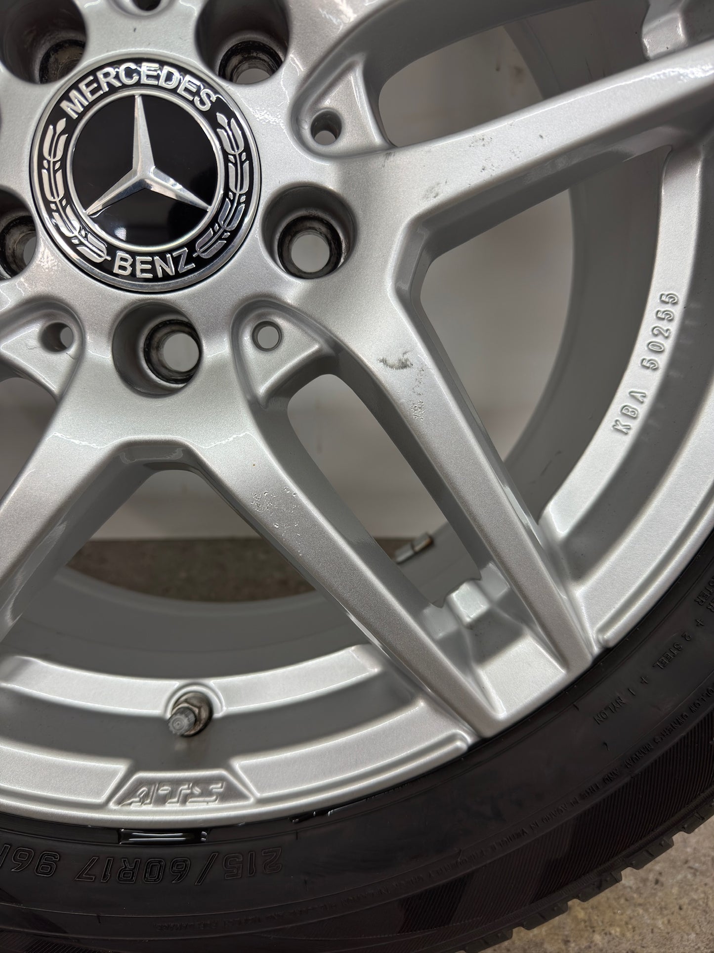 Mercedes A-Klasse W 176 B-Klasse W 242 W 246 CLA C 117 C-Klasse W 204 GLA X 156 17 Zoll Felgen Alufelgen 7x17 ET48,5 KBA 50255 Silber 5x112 Felgensatz REIFEN NUR TRANSPORTSCHUTZ MwSt.