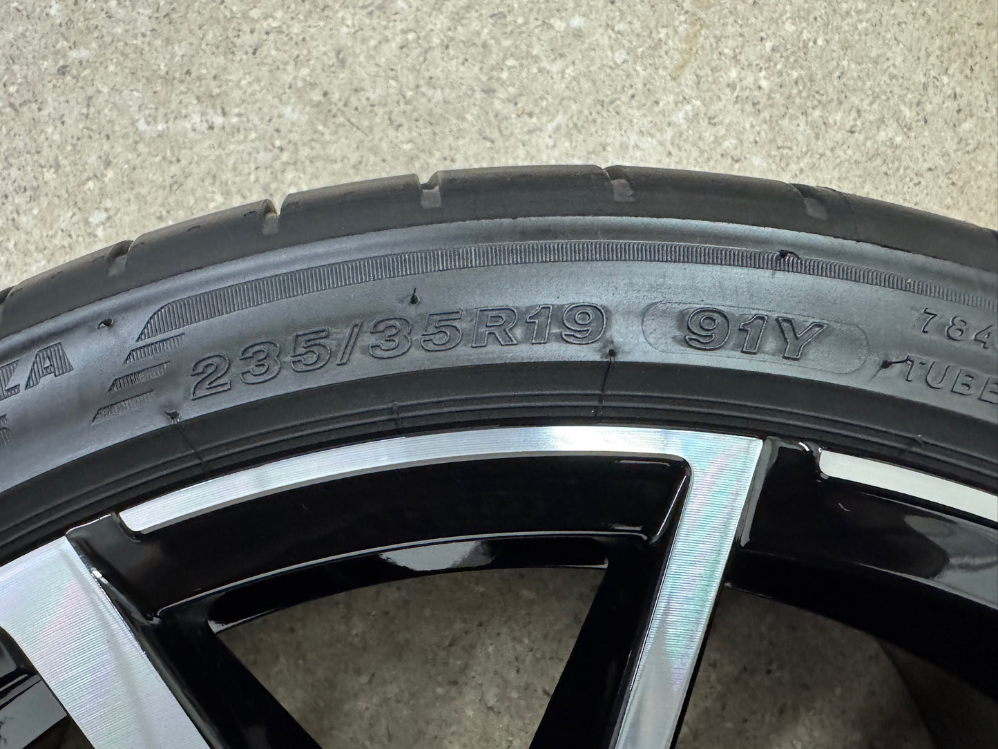 NEU DOT25 Original VW Golf VIII 8 5H CD 19 Zoll Estoril Sommerräder Sommerreifen Felgen 5H0601025AM 5H0601025AD Alufelgen 235/35 R19 91Y GTI GTD R R-Line Edition 8x19 ET50 5x112 Sommerradsatz