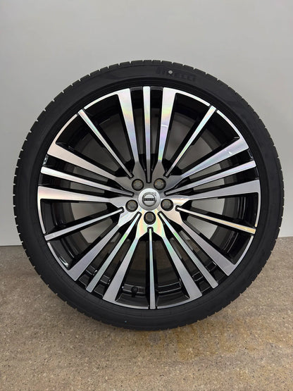 NEU DOT26 Original Volvo XC90 2 II 22 Zoll Sommerräder Sommerreifen Felgen 32207757 Alufelgen 20 Spoke Diamont Cut Sport Plus Ultra 275/35 R22 104W 9x22 ET38,5 Schwarz Bicolor Sommerradsatz SUV MwSt.