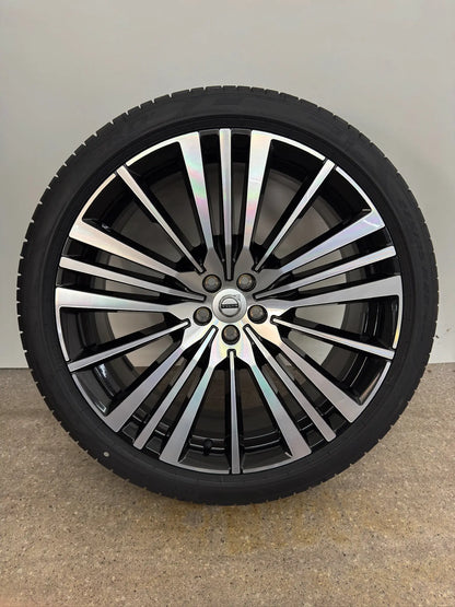 NEU DOT26 Original Volvo XC90 2 II 22 Zoll Sommerräder Sommerreifen Felgen 32207757 Alufelgen 20 Spoke Diamont Cut Sport Plus Ultra 275/35 R22 104W 9x22 ET38,5 Schwarz Bicolor Sommerradsatz SUV MwSt.