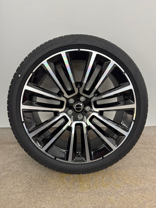 NEU DOT26 Original Volvo XC90 2 II 22 Zoll Sommerräder Sommerreifen Felgen 32294604 Alufelgen 7 Double Spoke Sport Plus Ultra 275/35 R22 104W 9x22 ET38,5 Schwarz Bicolor Sommerradsatz SUV MwSt.
