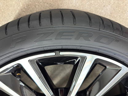 NEU DOT26 Original Volvo XC90 2 II 22 Zoll Sommerräder Sommerreifen Felgen 32294604 Alufelgen 7 Double Spoke Sport Plus Ultra 275/35 R22 104W 9x22 ET38,5 Schwarz Bicolor Sommerradsatz SUV MwSt.