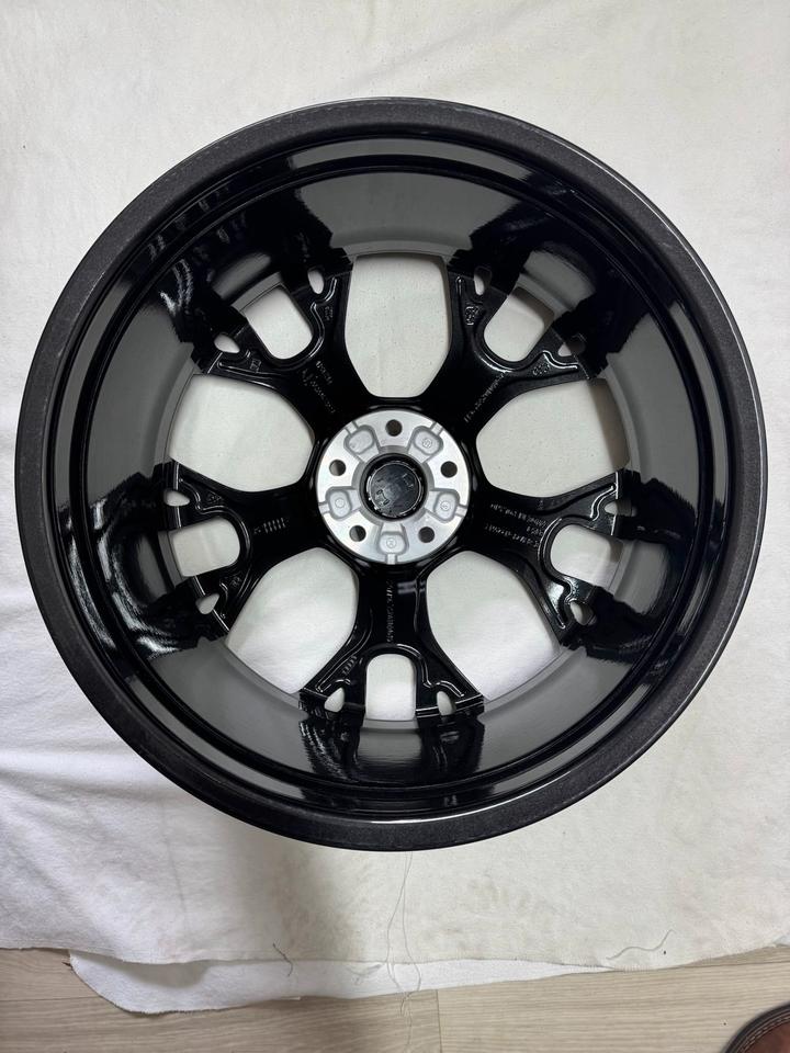 NEU Original Audi A6 S6 C8 4K C9 4P 20 Zoll Felgen Alufelgen Schwarz Glanzgedreht 4P0601025AP 4P0601025L