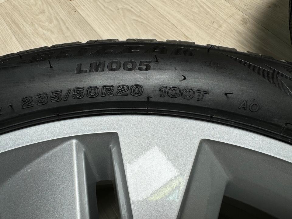NEU Original Audi Q4 e-tron F4 20 Zoll Winterreifen Winterräder Felgen 89A601025D 89A601025L