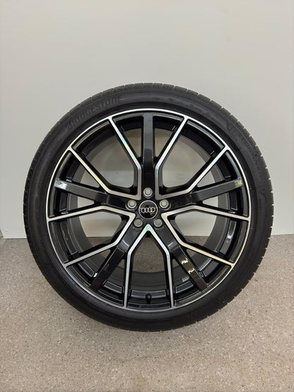 NEU Original Audi Q7 SQ7 4M S-Line 22 Zoll 5-V-Speichen-Design Sommerreifen Sommerräder Felgen