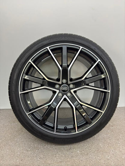 NEU Original Audi Q7 SQ7 4M S-Line 22 Zoll 5-V-Speichen-Design Sommerreifen Sommerräder Felgen