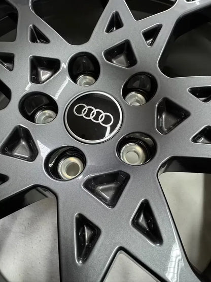 NEU Original Audi RS3 8Y Performance 19 Zoll Felgen Alufelgen 8Y0601025CK 8Y0601025CL 9x19 ET25 8x19 ET46 5x112 Sport Line Anthrazit Grau Werksauslieferungs Zustand RS Felgensatz MwSt. ausweisbar