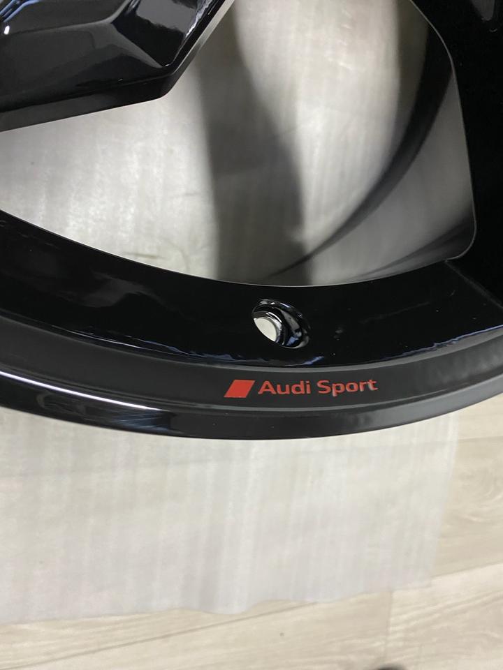NEU Original Audi SQ8 e-tron S GE Sportback 4M8 22 Zoll Felgen Alufelgen Schwarz 4KE601025D