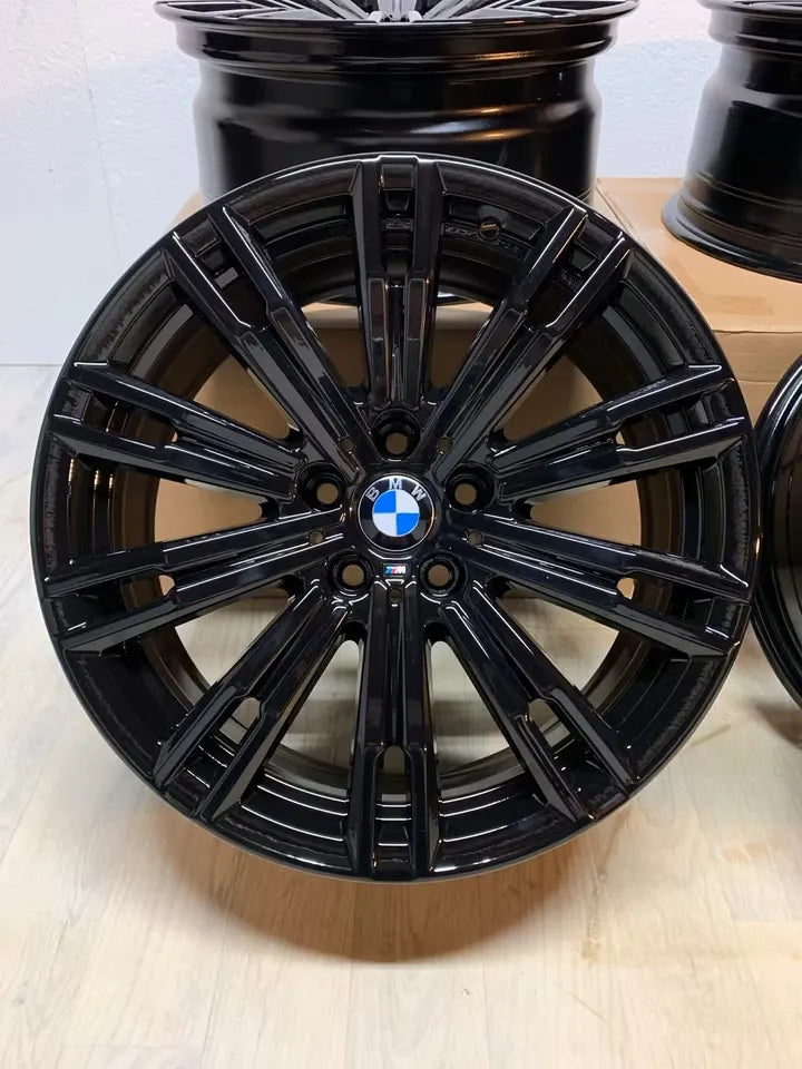 NEU* Original BMW 2er G42 3er G20 G21 4er G22 G23 M 790M 18 Zoll Felgen Alufelgen 8089890 8089891 5x112 7,5x18 IS25 ET25 8,5x18 IS40 ET40 M Sport Line Black Edition Schwarz Hochglanz Felgensatz